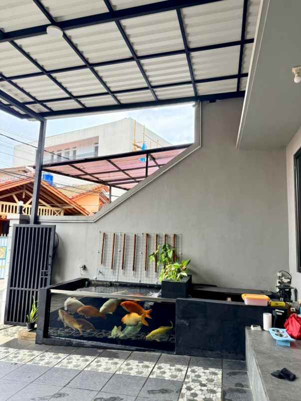 rumah favorit area tanjung barat akses tol cepat