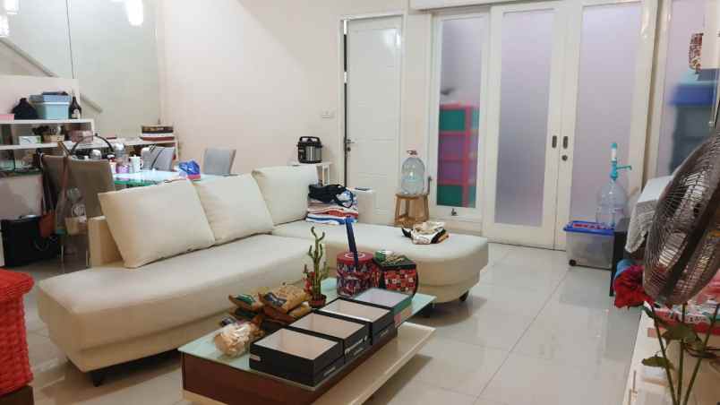 rumah gading riviera