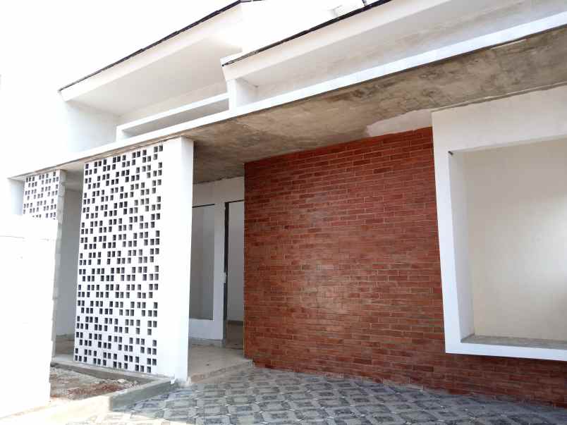 rumah jalan alternatif kota