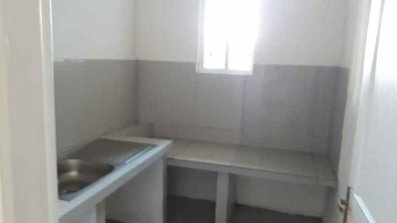 rumah jl durian pondok candra strategis