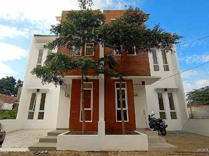 rumah jl pangrango sukahati