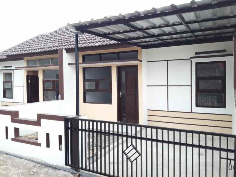rumah jl panuusan bojong malaka