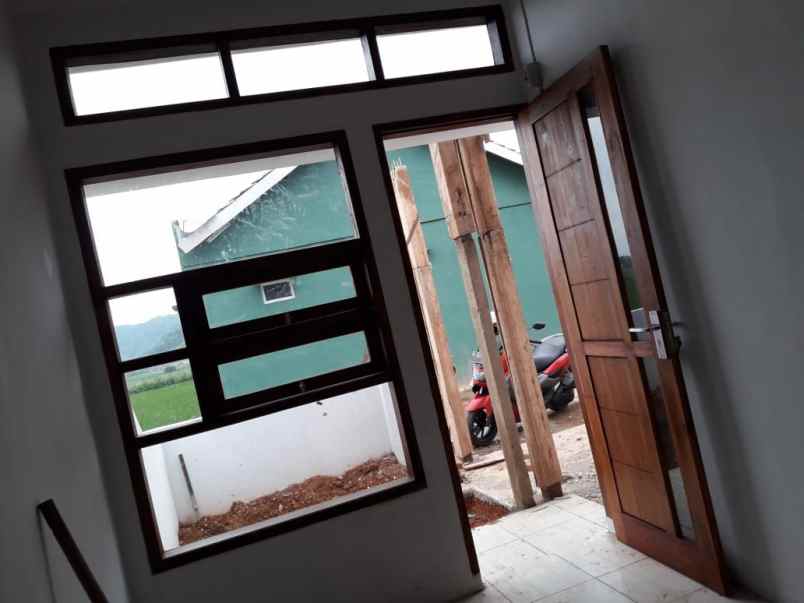 rumah jl panuusan bojong malaka