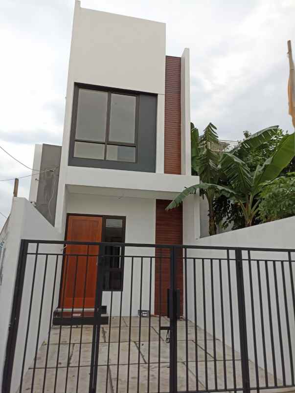 rumah jln kalibaru cilodong depok