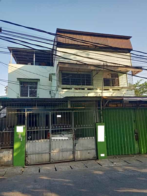 rumah kalibaru kemayoran kebon