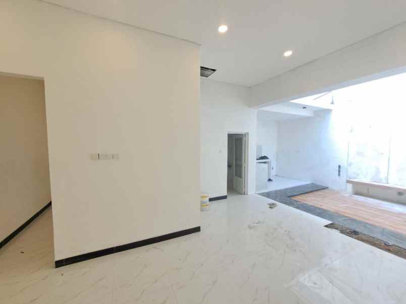 rumah kalijudan asri baru gress smart doorlock
