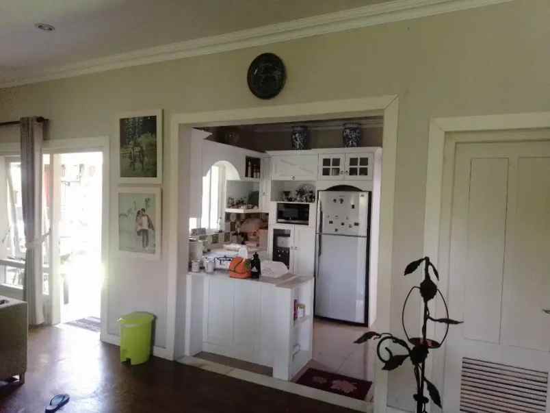 rumah kantor manyar strategis full furnished