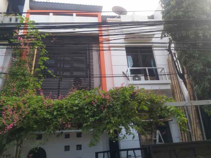 rumah kelapa gading jakarta utara