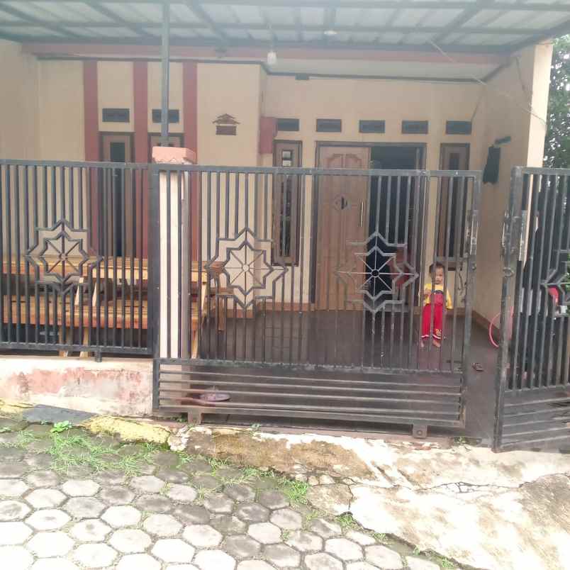 rumah komplek bumi cibiru cileunyi bandung