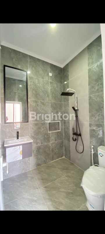 rumah manis dalam cluster di moh kahfi 2 jagakarsa