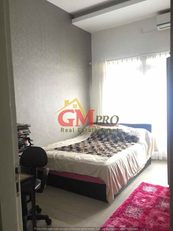 rumah merkuri margahayu raya