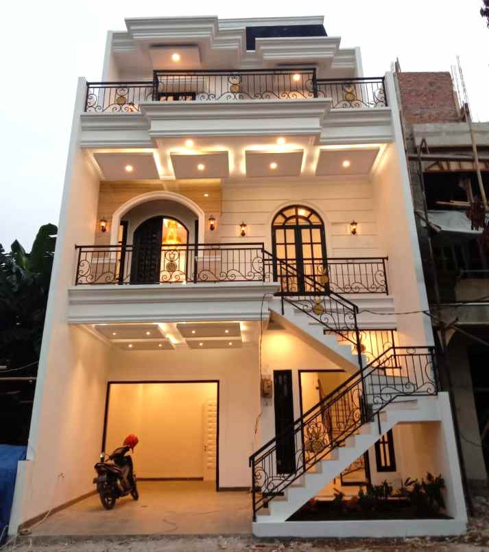 rumah mewah bata merah jagakarsa jakarta selatan