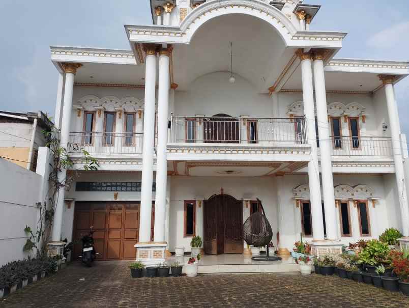 rumah mewah luas full furnished di rancaekek bandung