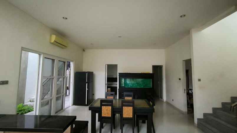 rumah mewah san antonio pakuwon city strategis