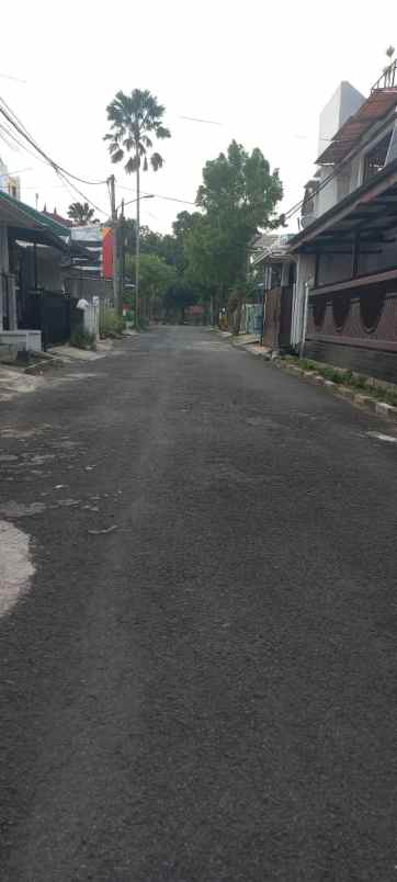 rumah mewah siap huni lokasi sulfat malang