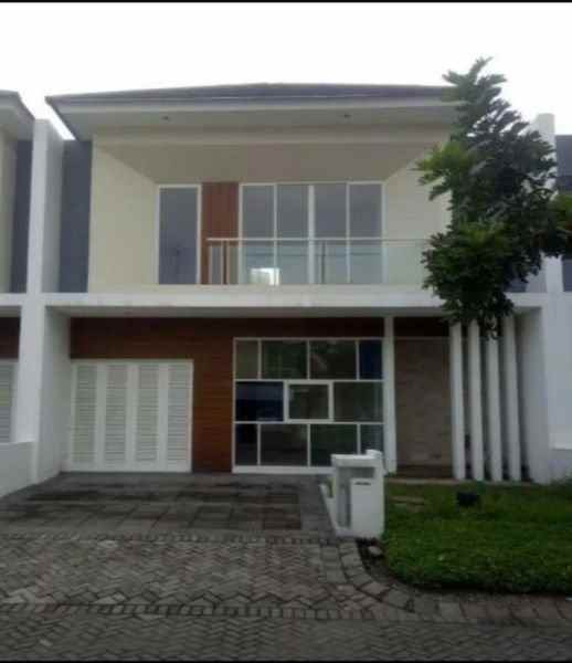 rumah mewah siap huni royal residence row jalan kembar