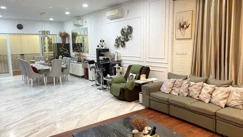 rumah mewah siap huni springhill townhouse kemayoran