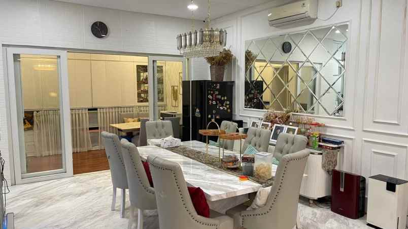 rumah mewah siap huni springhill townhouse kemayoran