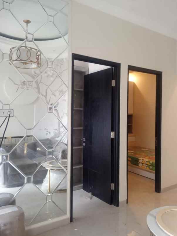 rumah minimalis klasik lokasi di cemorokandang