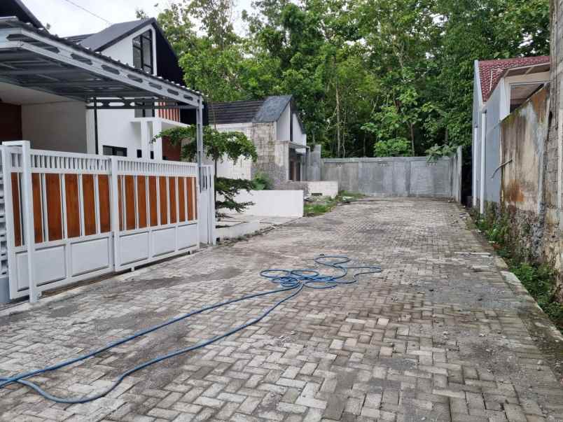 rumah murah siap huni dekat univ mercu buana