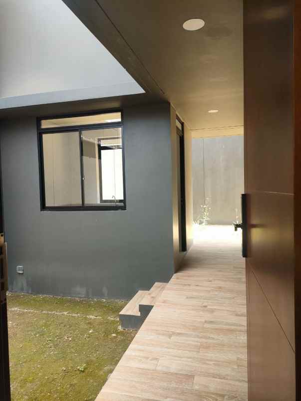 rumah nila cakra kota baru parahyangan