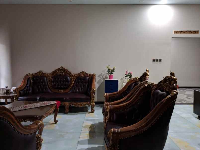 rumah perumahan agnya jln raya