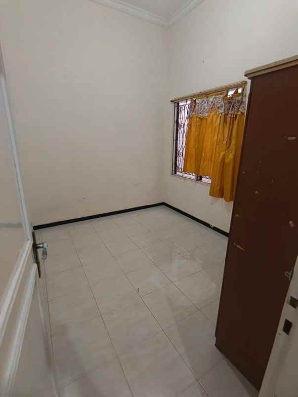 rumah ploso timur 2 lantai