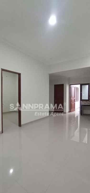 rumah ready di kav bni jatiasih bekasi ijh bks