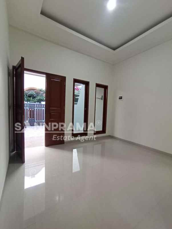 rumah ready di kav bni jatiasih bekasi ijh bks