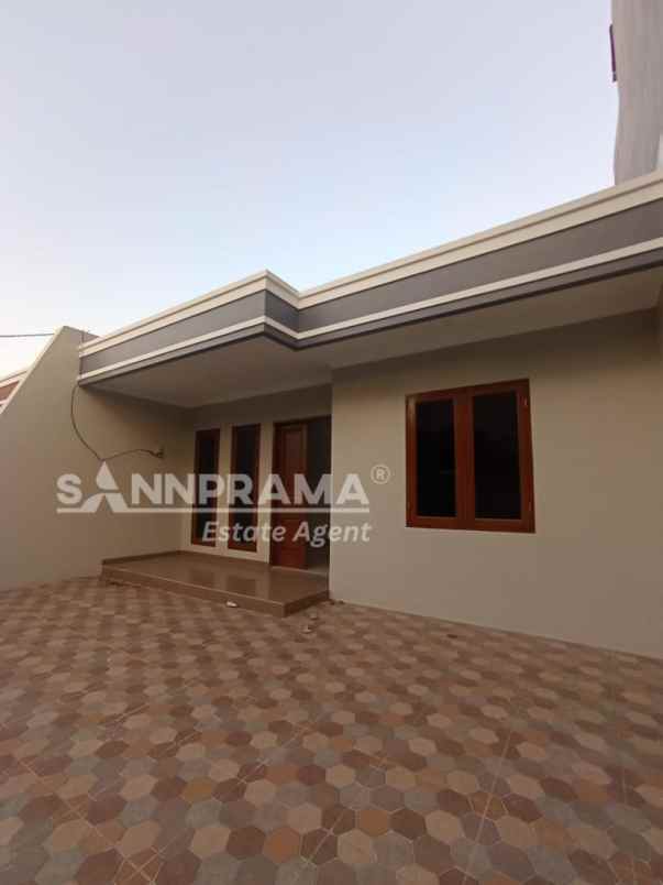 rumah ready di kav bni jatiasih bekasi ijh bks