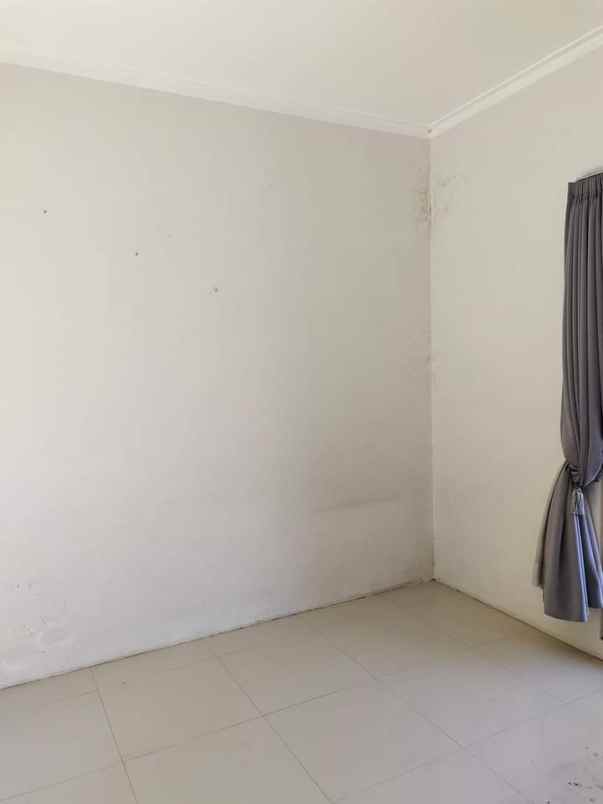 rumah sariwangi dekat ciwaruga gegerkalong bandung