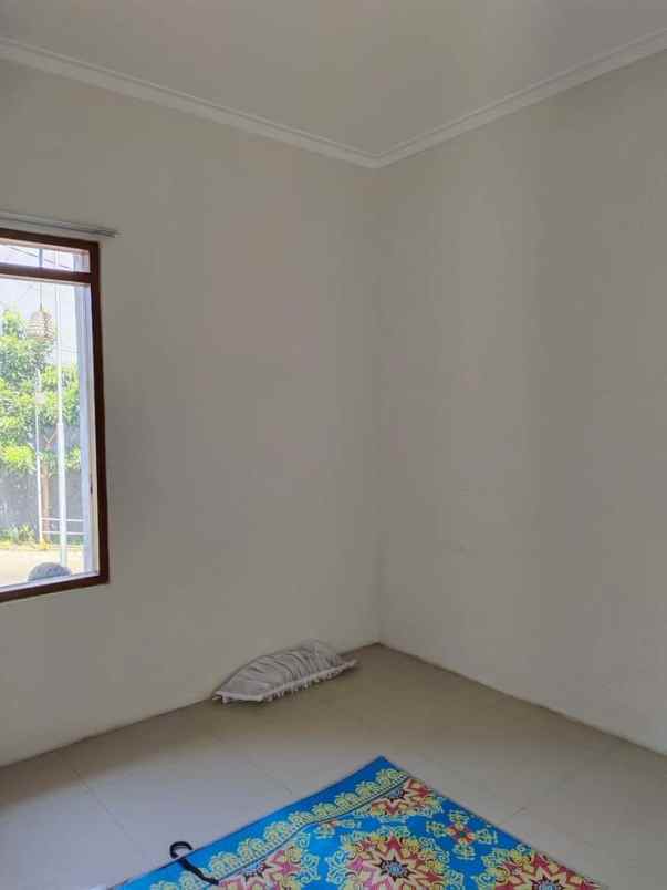 rumah sariwangi dekat ciwaruga gegerkalong bandung