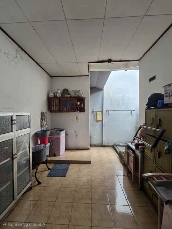 rumah second posisi hook di pondok kelapa jaktim