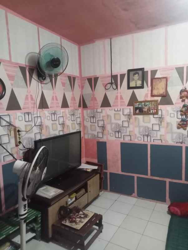 rumah second siap huni di bumi sawangan indah 2 depok