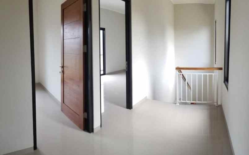 rumah siap huni dekat toll pamulang