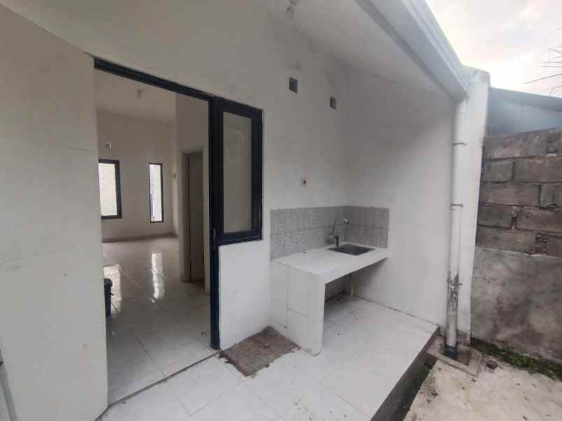 rumah siap huni lokasi di kepanjen malang