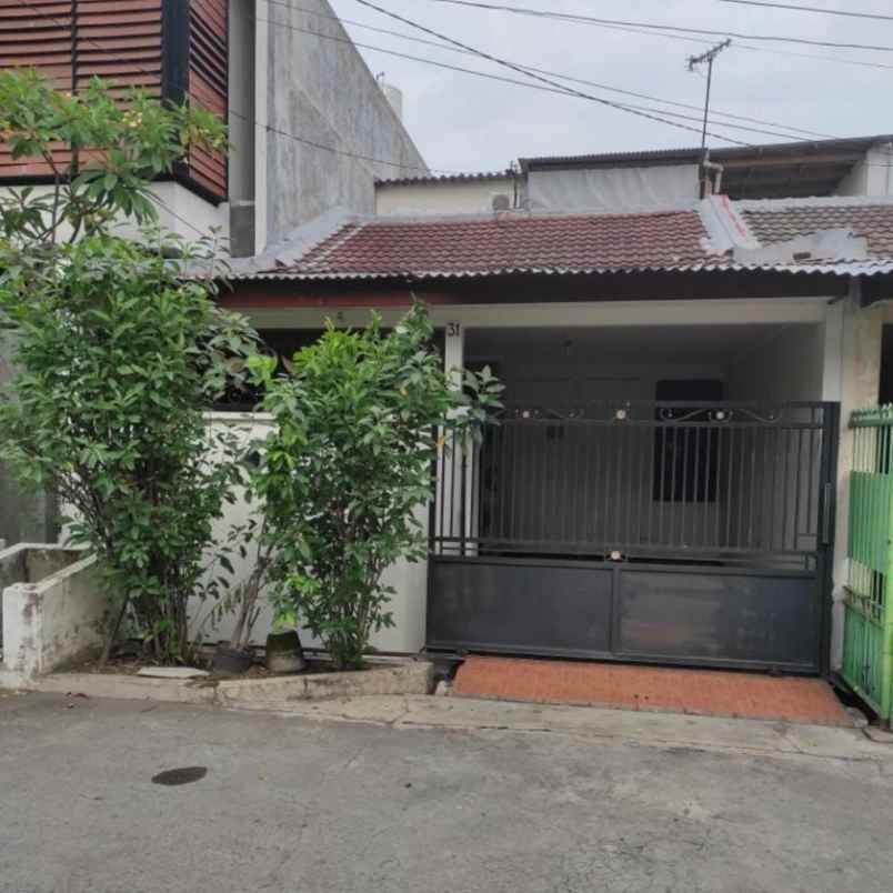 rumah siap huni surabaya timur