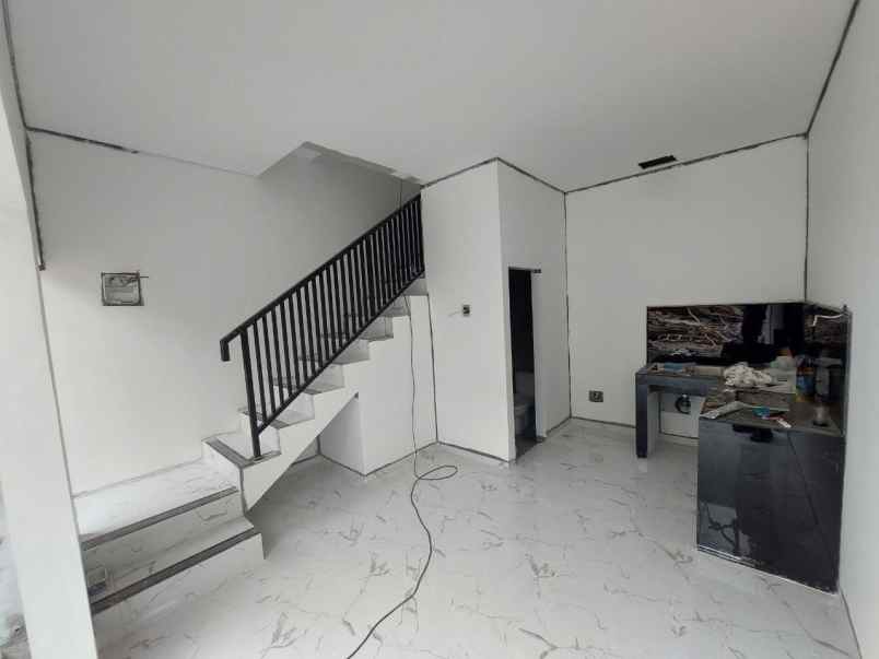 rumah strategis siap huni warakas jakut