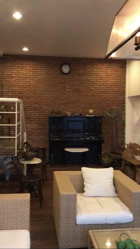 rumah strategis teahouse dago residence