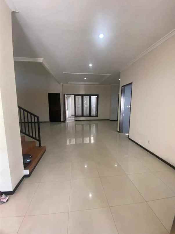 rumah surat ijo di pucang asri kertajaya
