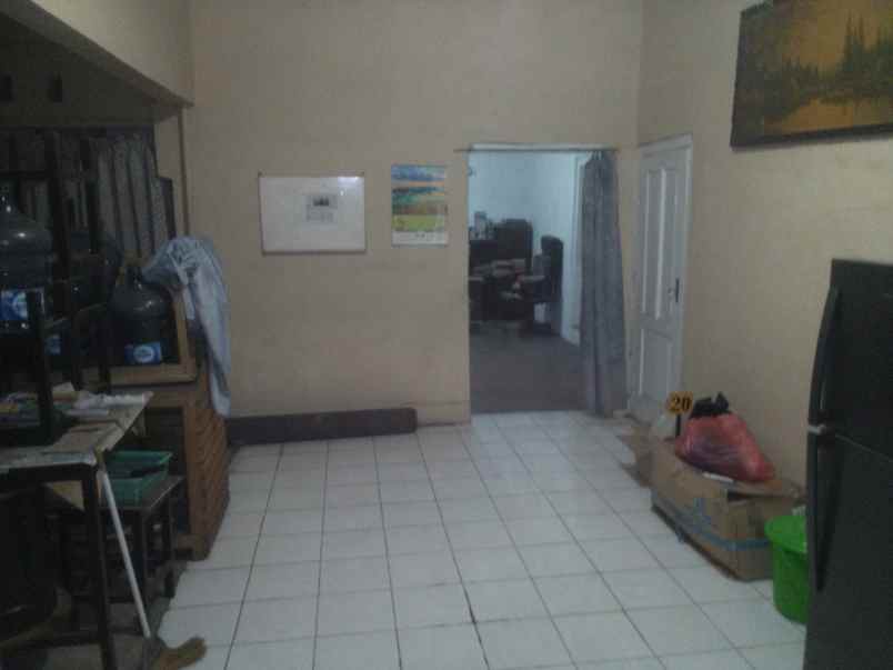 rumah tepi jalan hanya 2 menit