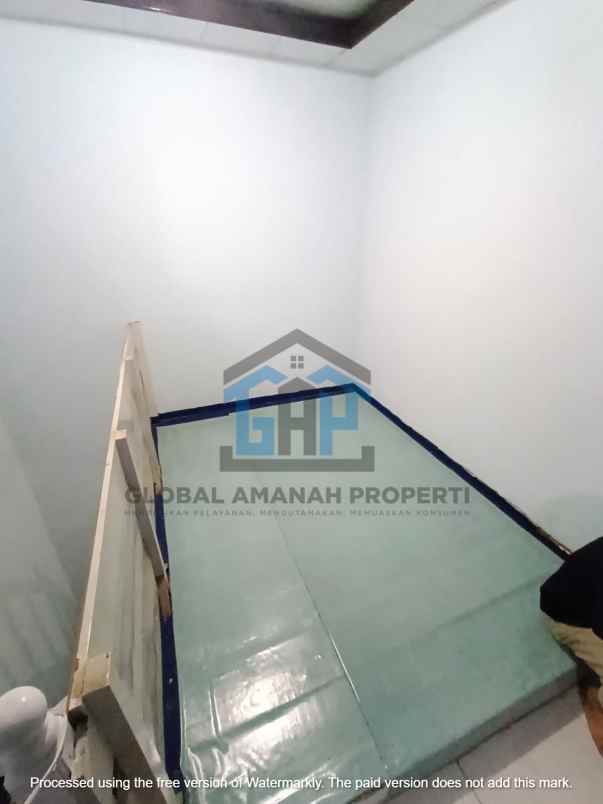 rumah terawat komplek baros cimahi 2 lantai