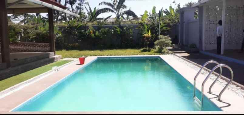 rumah villa megamendung cisarua bogor shm full furnish