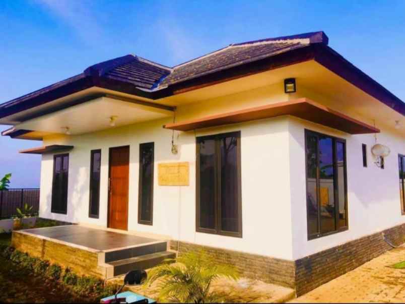 rumah villa megamendung cisarua bogor shm full furnish