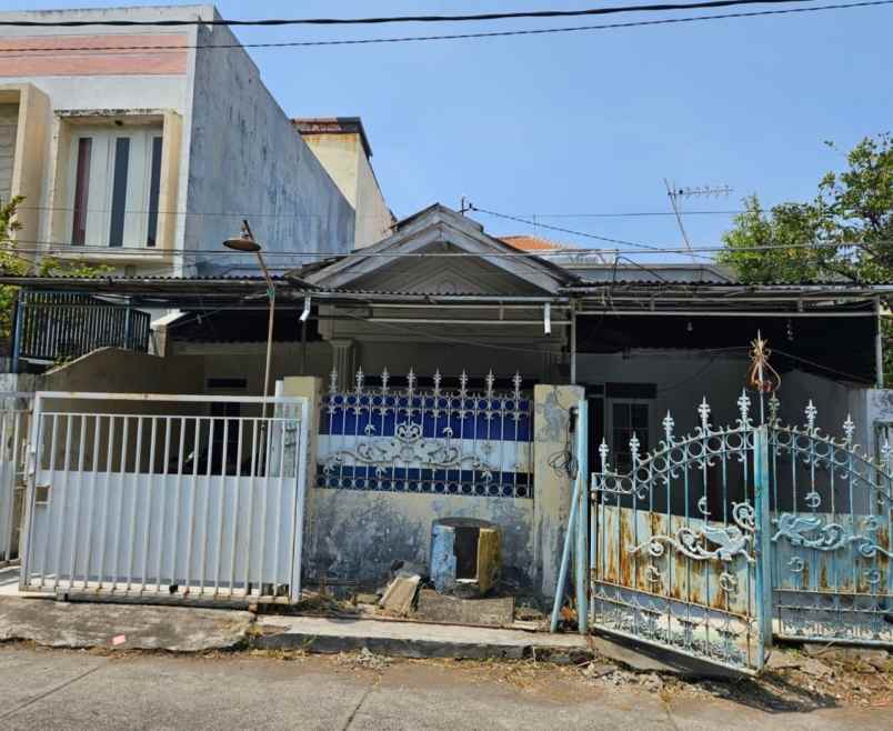 rumah wisma permai tengah hitung tanah row 2 5 mobil