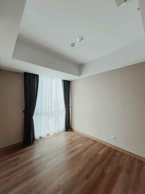 sewa apartemen holland village 3br cempaka putih
