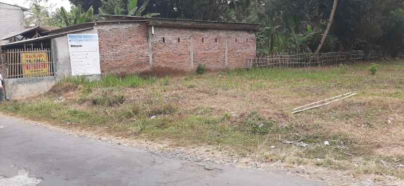 tanah cocok untuk investasi kalinegoro magelang