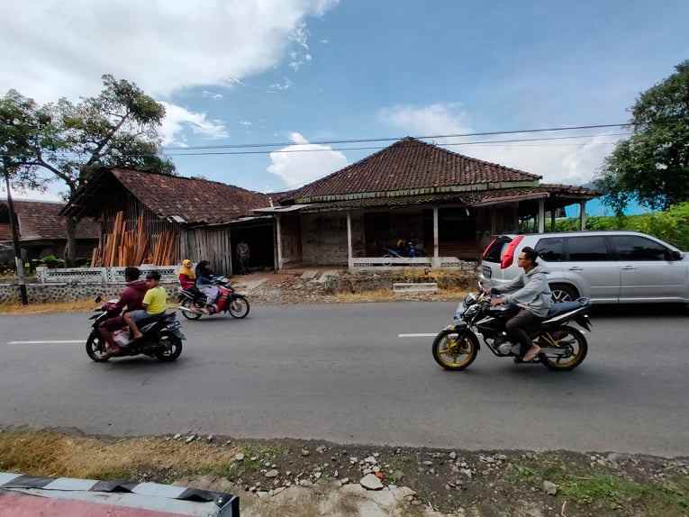 tanah kemuning ngargoyoso