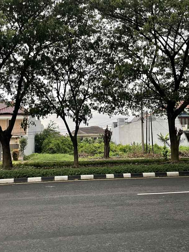 tanah komersial premium dijual murah raya dharmahusada