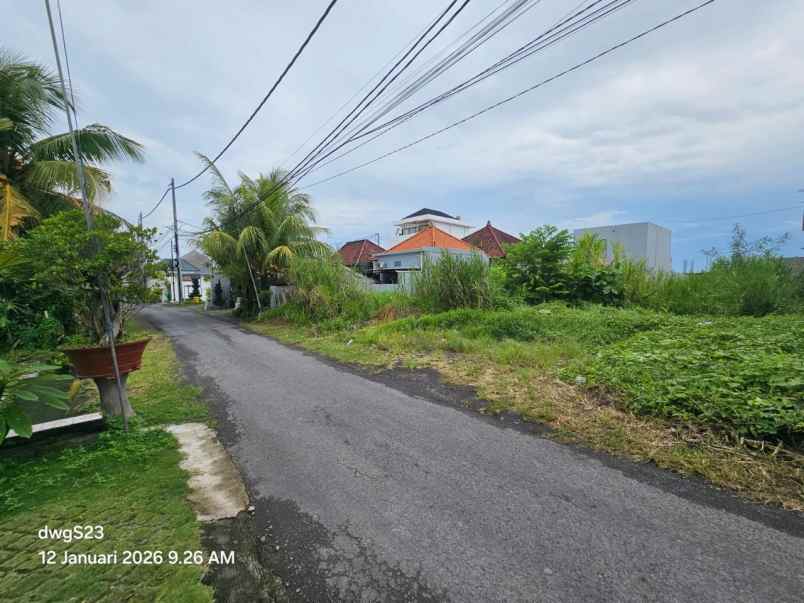 tanah komersil di pantai mengening cemagi badung bali